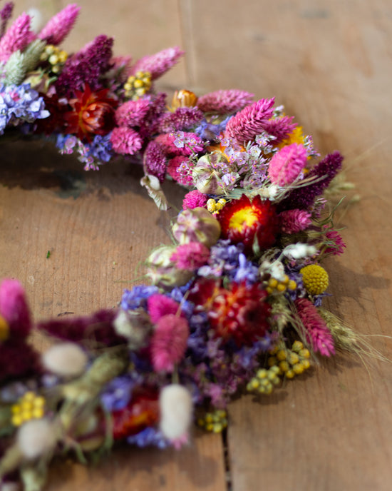 Dried Autumn Wreath: Saturday 19th October 2024 10:00am - 12.30pm